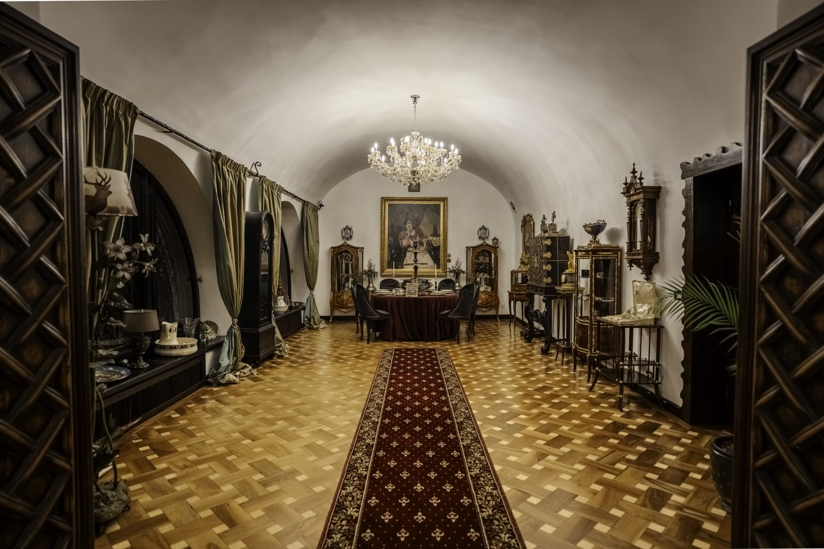 Casa Tătărescu: Un martor al elitei interbelice bucureștene și renașterea culturală în EkoGroup Vila